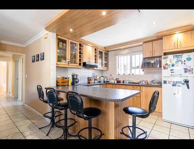 3 BEDROOM FREESTANDING FOR SALE IN PARKLANDS